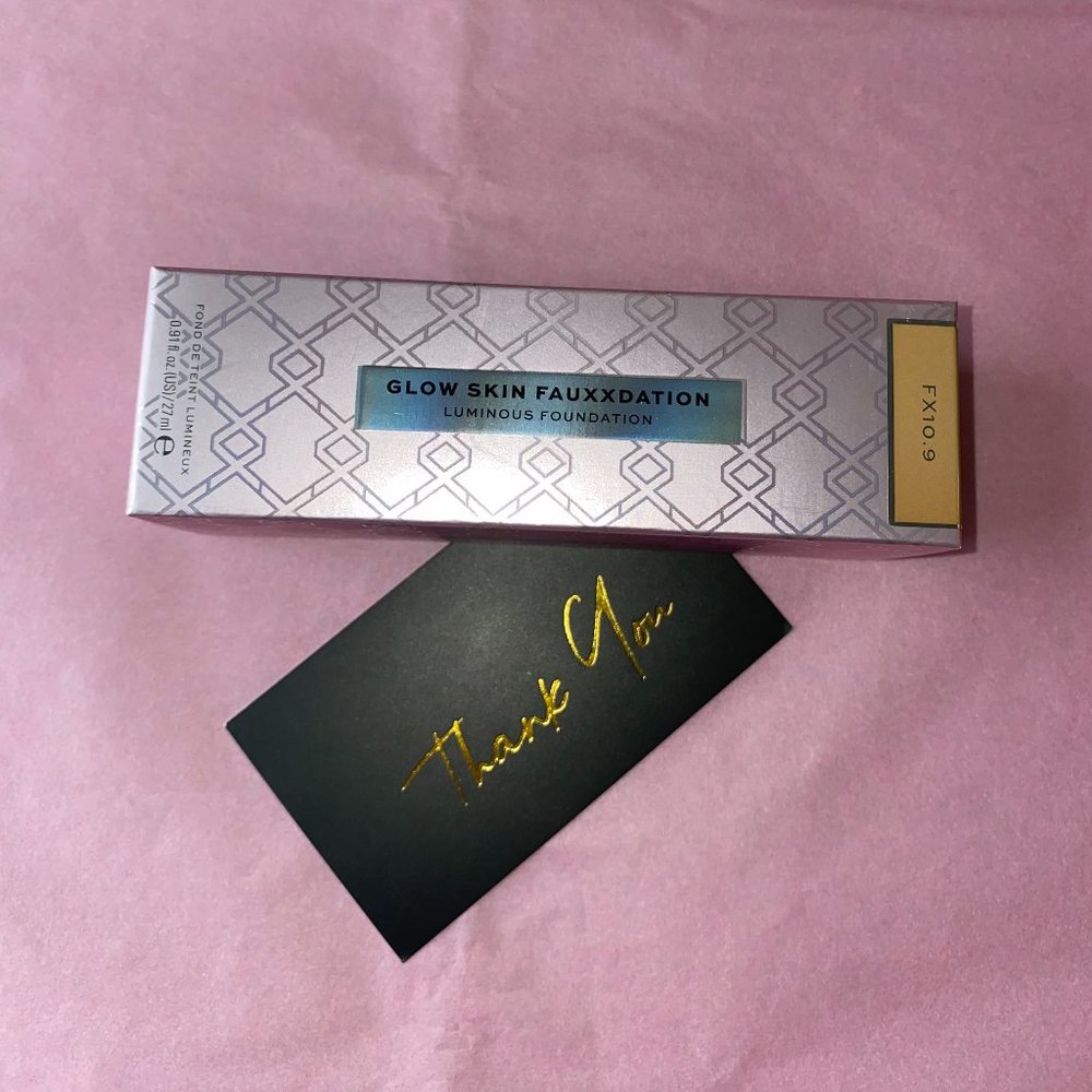 Revolution Cosmetics FX10.9 Glow Skin Fauxxdation Luminous Foundation0.9 fl.oz.